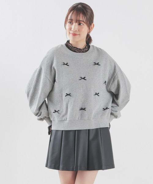 Honeys(ハニーズ)の「リボン付ゆるトップス(スウェット・レディース・アイボリー/ブラック/サックスブルー/杢グレー・S/M/L/LL)」の15枚目の写真