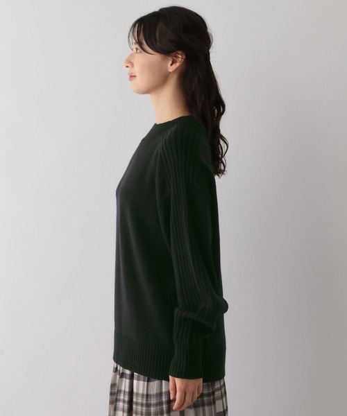 GLOBAL WORK Smile Seed Store（グローバルワーク スマイルシードストア）の「袖リブボトルネックプルオーバー/116055（ニット/セーター・レディース・アイボリー/イエロー/グリーン系その他6/ブラック/ベージュ・MEDIUM/LARGE/X-LARGE/SMALL）」の21枚目の写真