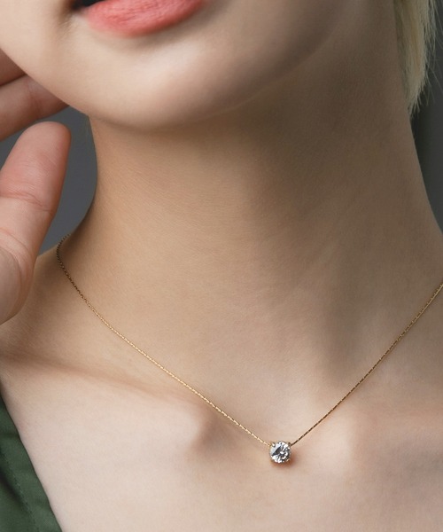 Os accessory（オズアクセサリー）の「Os　-オズ-　【金属アレルギー対応】一粒ストーン40センチネックレス（ネックレス・レディース・ゴールド/シルバー・ONE SIZE）」の2枚目の写真