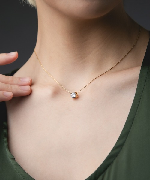 Os accessory（オズアクセサリー）の「Os　-オズ-　【金属アレルギー対応】一粒ストーン40センチネックレス（ネックレス・レディース・ゴールド/シルバー・ONE SIZE）」の8枚目の写真