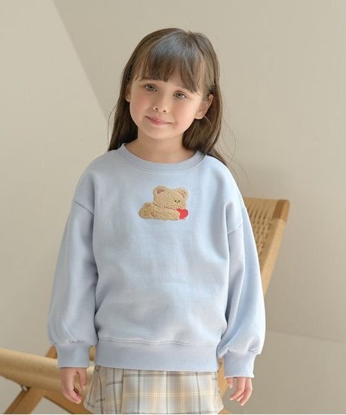 Lycee mine（リセマイン）の「【毛玉バイバイ裏起毛裏毛】サガラ刺しゅうスウェット（スウェット・キッズ・フューシャピンク/ブルーグレー/ライトグリーン/オートミール・100cm/110cm/120cm/130cm/140cm/150cm）」の2枚目の写真