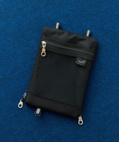 FREAK'S STORE(フリークスストア)の「YOSEMITE STRAP/ヨセミテストラップ 別注REFLECT PHONE BAG(スマホグッズ・メンズ・ブラック/ライトグレー・ONE SIZE)」の6枚目の写真