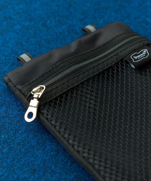 FREAK'S STORE(フリークスストア)の「YOSEMITE STRAP/ヨセミテストラップ 別注REFLECT PHONE BAG(スマホグッズ・メンズ・ブラック/ライトグレー・ONE SIZE)」の12枚目の写真