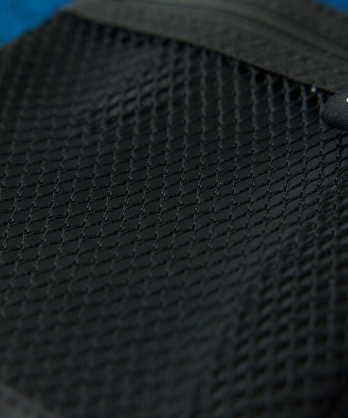 FREAK'S STORE(フリークスストア)の「YOSEMITE STRAP/ヨセミテストラップ 別注REFLECT PHONE BAG(スマホグッズ・メンズ・ブラック/ライトグレー・ONE SIZE)」の20枚目の写真