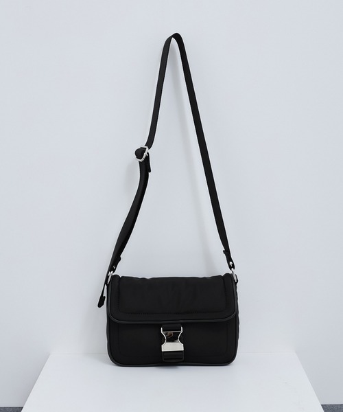 le cercle ADAM ET ROPE'(ルセルクルアダムエロペ)の「ミニショルダーバッグ(ショルダーバッグ・レディース・ブラック/キャメル・FREE)」の10枚目の写真