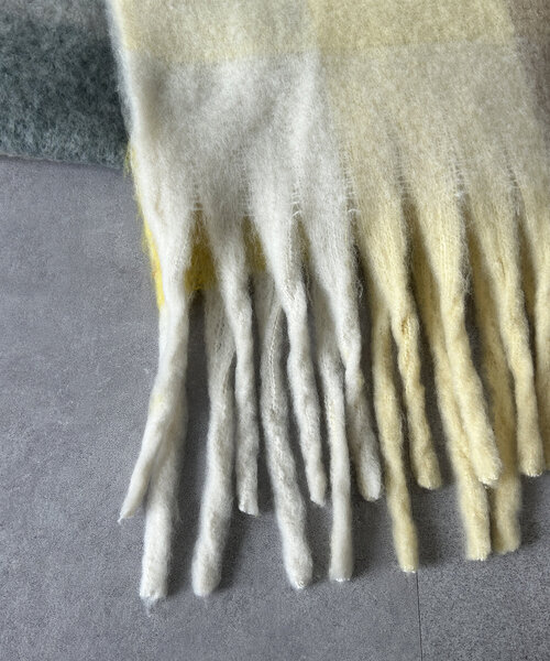 CAPRICIEUX LE'MAGE（カプリシューレマージュ）の「チェックマフラー（ストール/ショール・レディース・ミント/イエロー・FREE）」の13枚目の写真