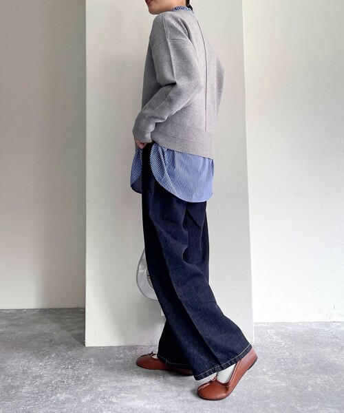 fredy emue（フレディエミュ）の「カレッジロゴニットプルオーバー（ニット/セーター・レディース・オフホワイト/ネイビー/ライトグレー・38）」の13枚目の写真