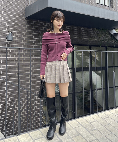 mline（エムライン）の「[mline]オフショルデザインリブニット（ニット/セーター・レディース・アイボリー/バーガンディー/ベージュ/チャコールグレー・FREE）」の15枚目の写真