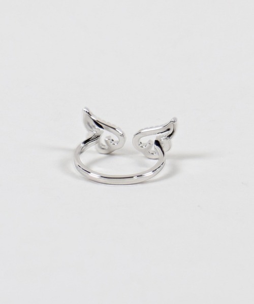 SPINNS（スピンズ）の「ウィングラインストーンリング（リング・レディース・シルバー・ONESIZE）」の2枚目の写真