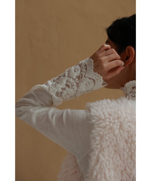 cawaii(カワイイ)の「デコルテと手元に映える白花レースカットソートップス(Tシャツ/カットソー・レディース・ホワイト・FREE)」の8枚目の写真