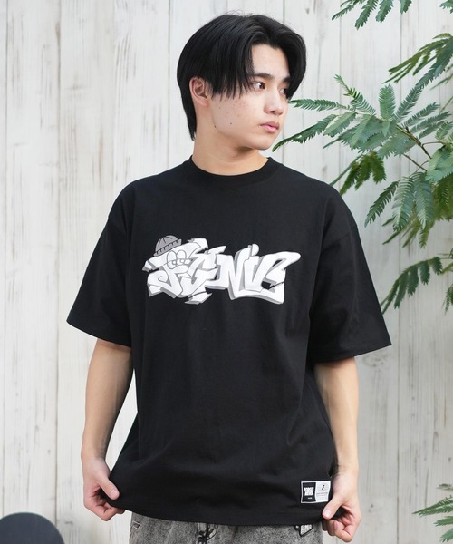 FORGET NEVER（フォーゲットネバー）の「【ムラサキスポーツ限定】FORGET NEVER/フォーゲットネバー 半袖Tシャツ フロントプリント 252OO1ST555FN（Tシャツ/カットソー・メンズ・ホワイト/ブラック・XL/L/M）」の9枚目の写真