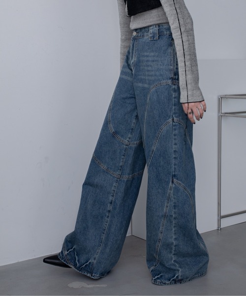 VACANCY（ヴァカンシー）の「ウェーブラインワイドデニム（デニムパンツ・レディース・ブラック/ブルー・SMALL/MEDIUM/LARGE）」の14枚目の写真