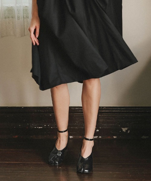 DONOBAN(ドノバン)の「アンクルストラップ足袋パンプス(パンプス・レディース・ブラック・35/37/39)」の14枚目の写真