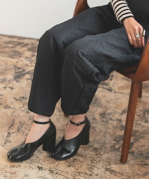 DONOBAN(ドノバン)の「アンクルストラップ足袋パンプス(パンプス・レディース・ブラック・35/37/39)」の18枚目の写真