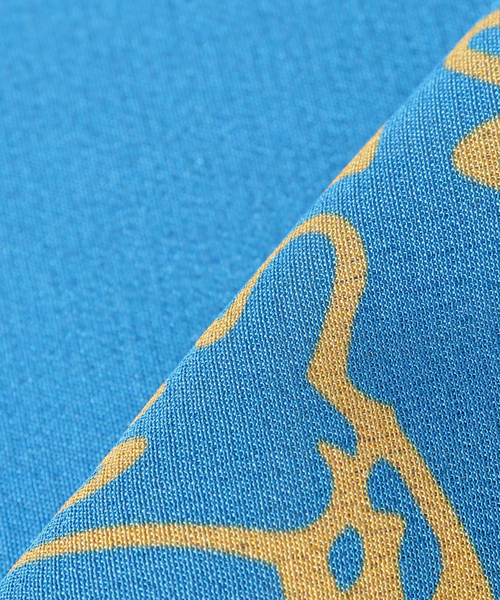 IENA LA BOUCLE（イエナラブークル）の「LAR ARIEL AZUR 60*60 スカーフ LARSL0130（バンダナ/スカーフ・レディース・ブルー系その他・FREE）」の6枚目の写真