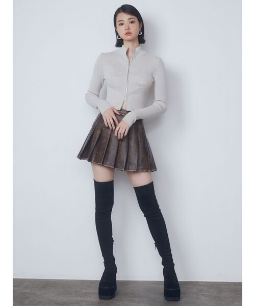 EMODA（エモダ）の「スクエアフィットロングブーツ（ブーツ・レディース・ブラック・SMALL/MEDIUM/LARGE）」の20枚目の写真