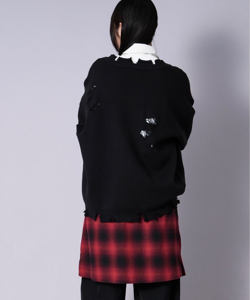 Ellno Loset(エルノロゼット)の「ルーズダメージカーディガン(カーディガン/ボレロ・メンズ・ブラック/アイボリー・SMALL/LARGE/MEDIUM)」の12枚目の写真