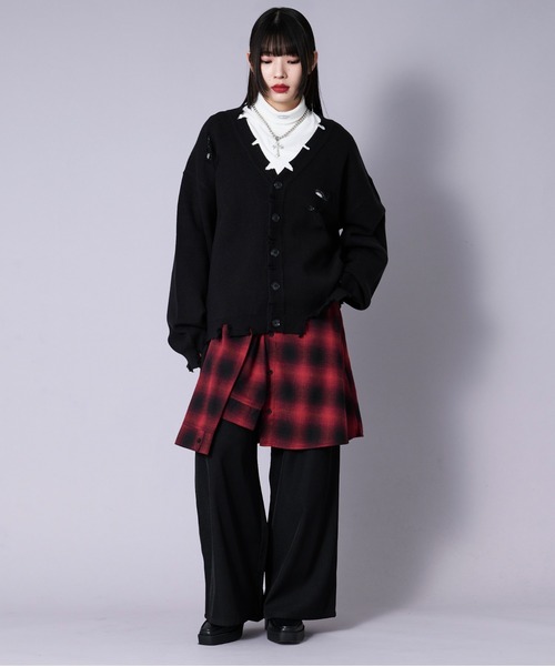 Ellno Loset(エルノロゼット)の「ルーズダメージカーディガン(カーディガン/ボレロ・メンズ・ブラック/アイボリー・SMALL/LARGE/MEDIUM)」の16枚目の写真