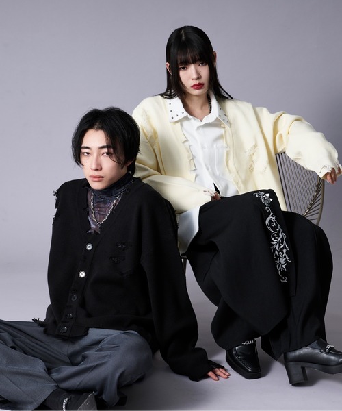 Ellno Loset(エルノロゼット)の「ルーズダメージカーディガン(カーディガン/ボレロ・メンズ・ブラック/アイボリー・SMALL/LARGE/MEDIUM)」の18枚目の写真