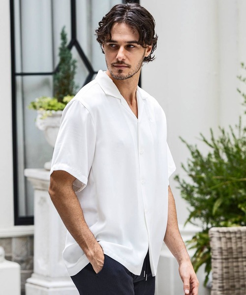 1PIU1UGUALE3  RELAX （ウノピゥウノウグァーレトレ リラックス）の「1PIU1UGUALE3 RELAX(ウノピゥウノウグァーレトレ リラックス)ロゴアロハ半袖シャツ ショートスリーブシャツ（シャツ/ブラウス・メンズ・ホワイト/ブラック・S/M/L/XL/XXL）」の3枚目の写真