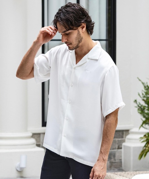 1PIU1UGUALE3  RELAX （ウノピゥウノウグァーレトレ リラックス）の「1PIU1UGUALE3 RELAX(ウノピゥウノウグァーレトレ リラックス)ロゴアロハ半袖シャツ ショートスリーブシャツ（シャツ/ブラウス・メンズ・ホワイト/ブラック・S/M/L/XL/XXL）」の4枚目の写真