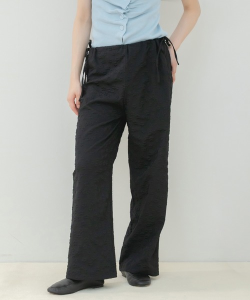HEILIS(ヘイリス)の「【HIT ITEM!】【新色追加】フラワージャガードイージーパンツ/リラックスパンツ レディース 花柄 韓国 ブラック ホワイト アイボリー ガーリー カジュアル 春服 夏服(その他パンツ・レディース・アイボリー/オフホワイト/ブラック・FREE)」の20枚目の写真