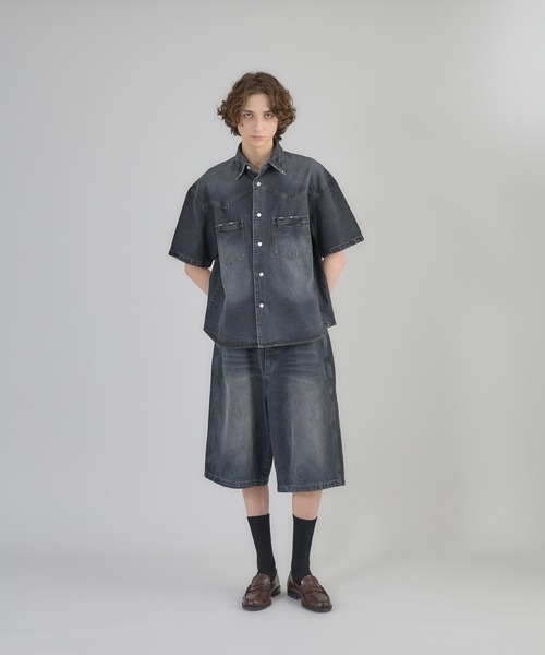 Regen Glanz（レーゲングランツ）の「denim shirt/デニムシャツ（シャツ/ブラウス・メンズ・ブルー/ブラック・LARGE/MEDIUM）」の4枚目の写真