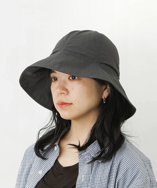 halo commodity（ハロ　コモディティー）の「halo commodity Karst Horn Hat ハロ コモディティー カルストホーンハット アドベンチャーハット サファリハット 帽子 ヒモ付き（ハット・レディース・チャコールグレー/ブラック・FREE）」の6枚目の写真