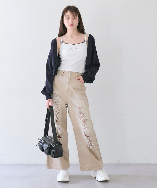 OLIVE des OLIVE（オリーブデオリーブ）の「リボンロゴキャミ（キャミソール・レディース・ホワイト/オフホワイト/ネイビー・FREE）」の13枚目の写真