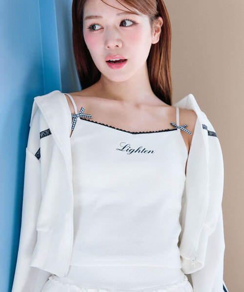 OLIVE des OLIVE（オリーブデオリーブ）の「リボンロゴキャミ（キャミソール・レディース・ホワイト/オフホワイト/ネイビー・FREE）」の15枚目の写真