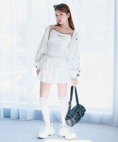 OLIVE des OLIVE（オリーブデオリーブ）の「リボンロゴキャミ（キャミソール・レディース・ホワイト/オフホワイト/ネイビー・FREE）」の17枚目の写真