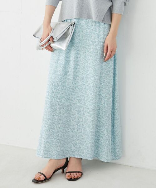 le.coeur blanc(ルクールブラン)の「ミニフラワープリントギャザースカート(スカート・レディース・グリーン系その他/ブラック系その他・38)」の4枚目の写真