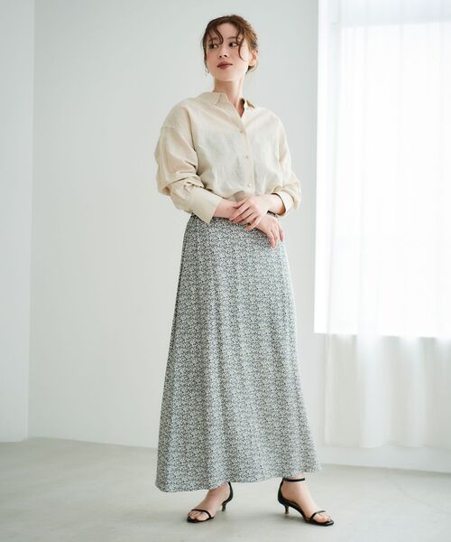 le.coeur blanc(ルクールブラン)の「ミニフラワープリントギャザースカート(スカート・レディース・グリーン系その他/ブラック系その他・38)」の17枚目の写真