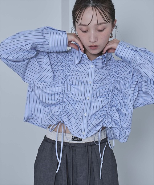 miette(ミエット)の「シャーリングショートシャツ(シャツ/ブラウス・レディース・ピンク系その他/ブルー系その他/ホワイト系その他/ブラック系その他・FREE)」の8枚目の写真