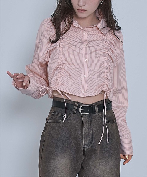 miette(ミエット)の「シャーリングショートシャツ(シャツ/ブラウス・レディース・ピンク系その他/ブルー系その他/ホワイト系その他/ブラック系その他・FREE)」の18枚目の写真