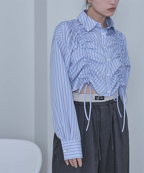 miette(ミエット)の「シャーリングショートシャツ(シャツ/ブラウス・レディース・ピンク系その他/ブルー系その他/ホワイト系その他/ブラック系その他・FREE)」の12枚目の写真