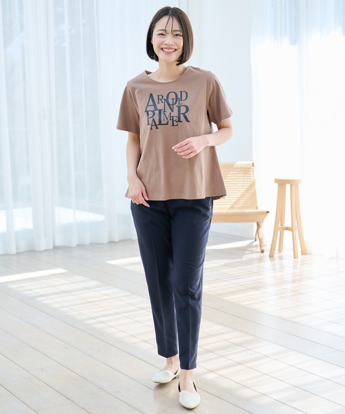 Arnold Palmer(アーノルドパーマー)の「ロゴプリント Aライン Tシャツ(Tシャツ/カットソー・レディース・ホワイト/ダークベージュ/ブラック・M/L/S)」の10枚目の写真