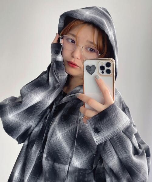 WEGO（ウィゴー）の「WEGO/オーバルメタルフレームアイウェア（サングラス・レディース・シルバー/ブラック・FREE）」の4枚目の写真