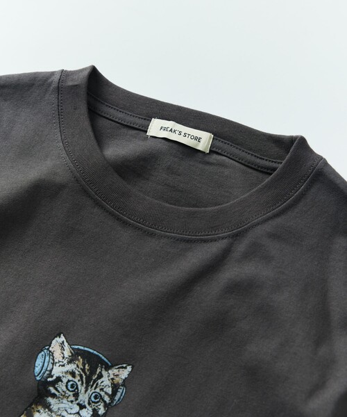 FREAK'S STORE(フリークスストア)の「限定展開 ビッグシルエット 両面プリント クルーネック Tシャツ / Kitten(Tシャツ/カットソー・メンズ・ホワイト系その他/ホワイト/ブラック・X-LARGE/LARGE/MEDIUM)」の11枚目の写真