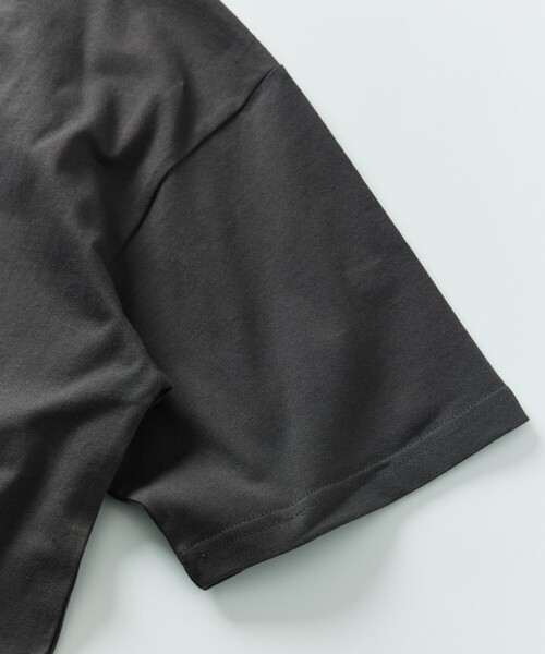 FREAK'S STORE(フリークスストア)の「限定展開 ビッグシルエット 両面プリント クルーネック Tシャツ / Kitten(Tシャツ/カットソー・メンズ・ホワイト系その他/ホワイト/ブラック・X-LARGE/LARGE/MEDIUM)」の4枚目の写真