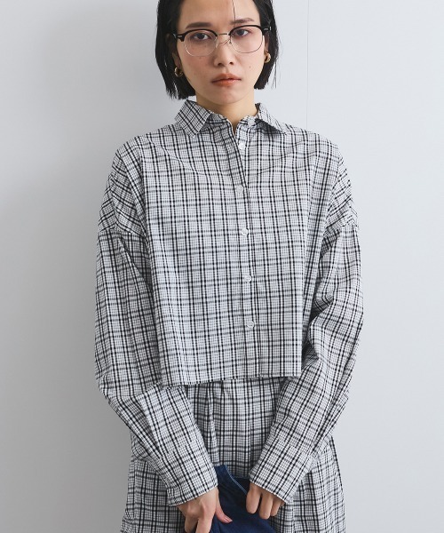 VICKY（ビッキー）の「スリットスリーブチェックシャツブラウス≪手洗い可能≫（シャツ/ブラウス・レディース・ホワイト系その他/ブラック系その他・M）」の2枚目の写真