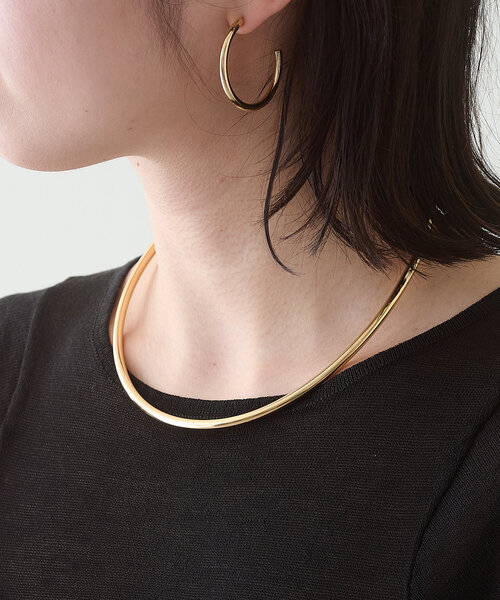 Omekashi(オメカシ)の「ワイドワイヤーチョーカー(チョーカー・レディース・シルバー/ゴールド・ONE SIZE)」の8枚目の写真