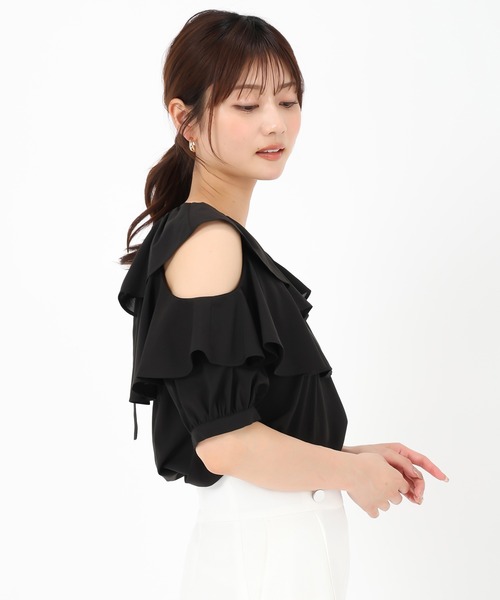 MISCH MASCH(ミッシュマッシュ)の「肩開きフリル5分袖ブラウス(シャツ/ブラウス・レディース・ホワイト/ブラック/ピンク・フリ-)」の4枚目の写真