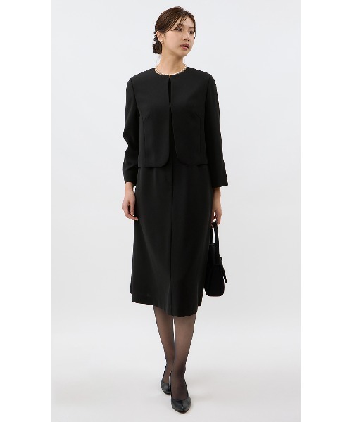 AOYAMA(アオヤマ)の「【ブラックフォーマル】<2点セット>自宅で洗える!ジャケット+ワンピース|喪服・礼服・冠婚葬祭・入卒・学校行事|【WEB限定】(スーツセット・レディース・ブラック系1/ブラック系2/ブラック系3/ブラック系4/ブラック系5・S/M/L/LL)」の16枚目の写真