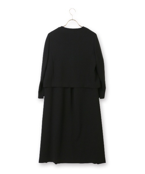 AOYAMA(アオヤマ)の「【ブラックフォーマル】<2点セット>自宅で洗える!ジャケット+ワンピース|喪服・礼服・冠婚葬祭・入卒・学校行事|【WEB限定】(スーツセット・レディース・ブラック系1/ブラック系2/ブラック系3/ブラック系4/ブラック系5・S/M/L/LL)」の7枚目の写真