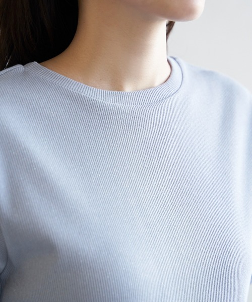 ikka(イッカ)の「ラメテレコ前後2WAYメローT(Tシャツ/カットソー・レディース・ブラック/ブルー/オフホワイト/ベージュ・M/L/S)」の21枚目の写真