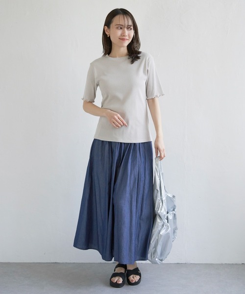 ikka(イッカ)の「ラメテレコ前後2WAYメローT(Tシャツ/カットソー・レディース・ブラック/ブルー/オフホワイト/ベージュ・M/L/S)」の5枚目の写真