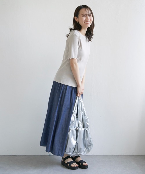ikka(イッカ)の「ラメテレコ前後2WAYメローT(Tシャツ/カットソー・レディース・ブラック/ブルー/オフホワイト/ベージュ・M/L/S)」の6枚目の写真