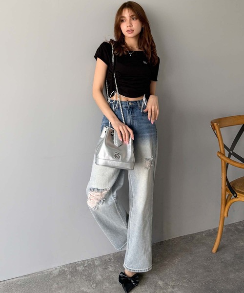 mily bilet（ミウィビレット）の「【mily bilet】わがまま叶える、最強おでかけバッグ♪ロゴプレート使いチェーン巾着バッグ（ハンドバッグ・レディース・シルバー/ブラック/ブラウン/チャコールグレー・ONE SIZE）」の13枚目の写真