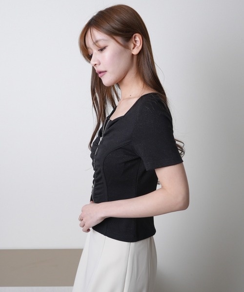 LIPSERVICE(リップサービス)の「ZIPギャザーカットトップス(Tシャツ/カットソー・レディース・ブラック/グレー/ホワイト・FREE)」の11枚目の写真